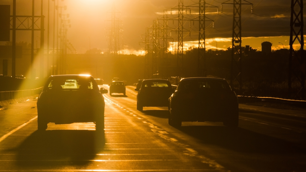 Poluição do ar, ruído urbano, mudanças climáticas extremas, estresse crônico e contaminantes químicos podem prejudicar saúde cardiovascular - Foto: Envato Elements