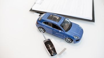 Apenas 11% dos entrevistados da classe C revelaram possuir seguro do carro - Envato
