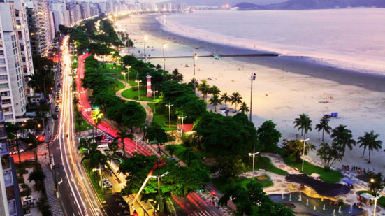 Um dos cinco destinos, Santos possui o maior jardim de orla do mundo - Reprodução / PMS