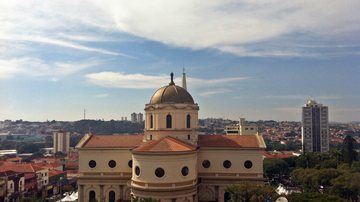 Americana é uma das sugestões; mas antes de decidir pela mudança, a recomendação é viver 3 meses na cidade escolhida - Ana Paula Hirama