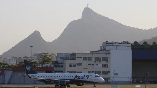 Muitos passagerios ainda estão sem previsão de retornar ao Brasil - Agência Brasil