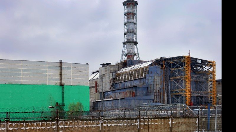 Entre as áreas afetadas de Chernobyl está a estrutura que isola a radiação emitida pelo reator que explodiu em 1986 - Envato