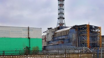 Entre as áreas afetadas de Chernobyl está a estrutura que isola a radiação emitida pelo reator que explodiu em 1986 - Envato