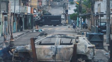 Batizada de "Operação Contenção", a ação visa capturar lideranças criminosas do Rio e de outros Estados e combater a expansão territorial do Comando Vermelho. - PEDRO KIRILOS/ESTADÃO CONTEÚDO
