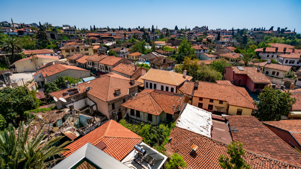 O IPTU específico de cada imóvel só será divulgado em janeiro, quando a Prefeitura envia por carta o boleto do imposto - Envato