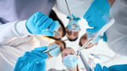 Muitos chegam a confundir a data com 25 de outubro, que é quando se comemora o Dia do Cirurgião-Dentista - Foto: Envato Elements