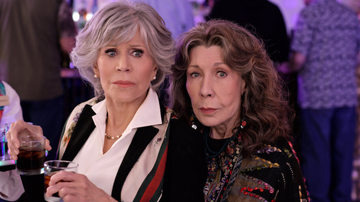 Cada vez mais, mulheres acima dos 50 anos têm conquistado protagonismo em produções de sucesso - Foto: Divulgação/Netflix