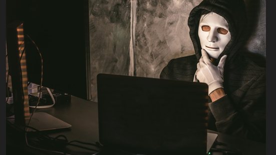 Site detecta furto de 183 milhões de endereços de e-mail; segundo especialista, ação é resultado de uma cadeia global de infecção - Envato