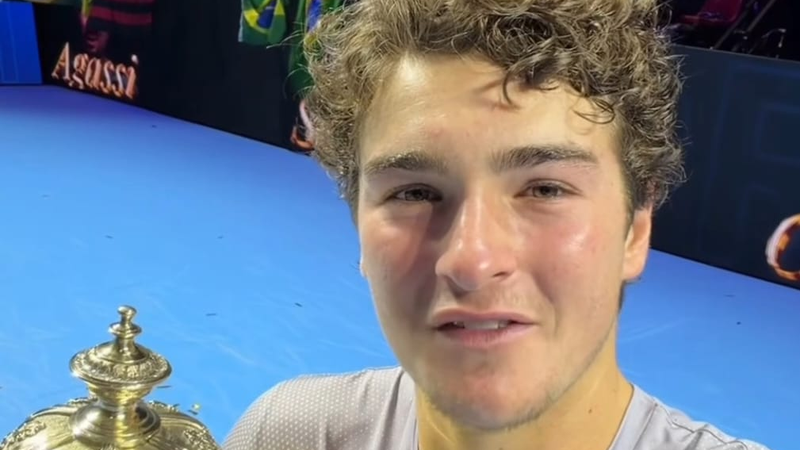 Com a vitória, Fonseca dará um salto no ranking da Associação dos Tenistas Profissionais (ATP) e será o 28º da lista - Reprodução Instagram/joaoffonseca