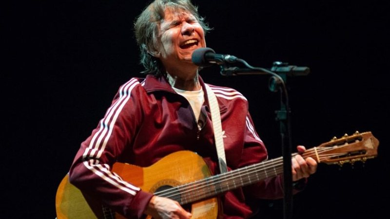 O músico Lô Borges é um dos expoentes da MPB e tinha agenda de shows ativa - Reprodução/Instagram/@loborgesoficial