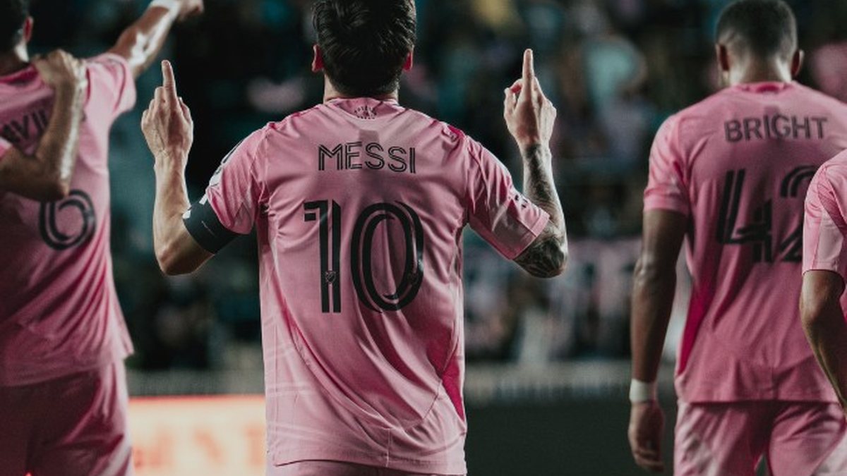Antes de encerrar sua carreira, Messi disputará ao menos mais três temporadas. Em setembro, disputou pela última vez uma partida das Eliminatórias na Argentina - Instagram pessoal