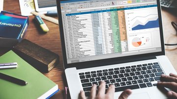 Segundo a Microsoft, interrupção afetou serviços como o Azure e o pacote de softwares 365, que contém programa de planilhas - Envato