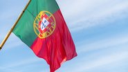 Aprovada em meio a tensões políticas, lei portuguesa exige vínculos comprovados e aumenta fiscalização sobre imigrantes, afetando brasileiros - Envato