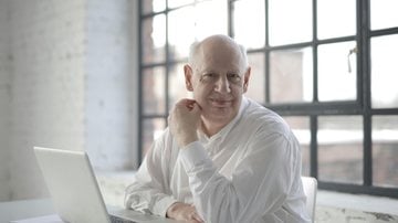 O objetivo do encontro é discutir as principais oportunidades de negócios visando a população sênior, segundo a organização - Andrea Piacquadio / Pexels