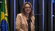 Senadora Leila Barros, autora do PL, durante discurso do Senado - Reprodução -YouTube TV Senado