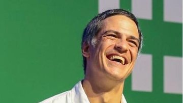 Mateus Solano: "Não dei tapa em ninguém, nem no celular. Eu apenas furtei o celular e joguei debaixo da poltrona" - Reprodução Instagram / @mateusolanooficial