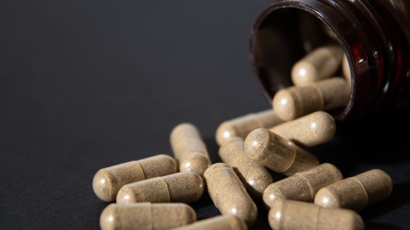 Entre os alvos estão todos os suplementos da marca Angry Supplements, que são fabricados por uma empresa de origem desconhecida - Envato
