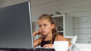 83% da população entre 9 e 17 anos tem perfil em plataformas digitais - Envato