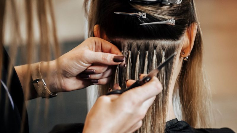 74% dos entrevistados se capacitaram formalmente antes de começar a atuar e a maioria defende a obrigatoriedade de cursos - Adobe Stock