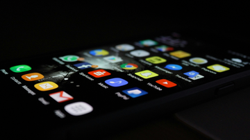 Permissões concedidas a aplicativos podem expor dados sensíveis. Saiba como funciona a coleta e como proteger sua privacidade digital. - Foto: Rami no Unsplash