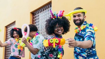 Às vésperas do carnaval 2026, quem pretende encarar os bloquinhos de São Paulo já pode recorrer à tecnologia para se planejar - Envato