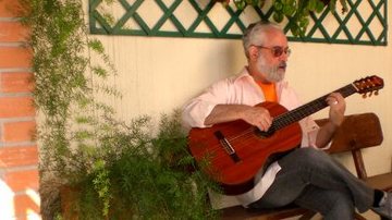 Daltony Nobrega, músico mineiro, foi um dos criadores do especial infantil Plunct Plact Zum - Reprodução/Site oficial do cantor