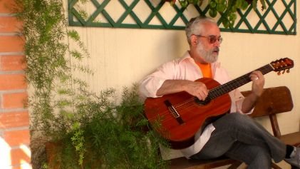 Daltony Nobrega, músico mineiro, foi um dos criadores do especial infantil Plunct Plact Zum - Reprodução/Site oficial do cantor