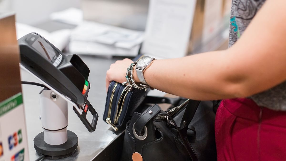 Os brasileiros têm até o fim de novembro para aproveitar duas iniciativas importantes de renegociação - Foto: Envato Elements