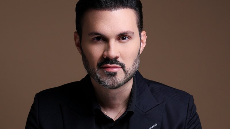 Médico ginecologista André Vinícius oferece recomendações universais para atravessar o climatério e a menopausa com bem-estar - Divulgação/@wallacediasfotografia