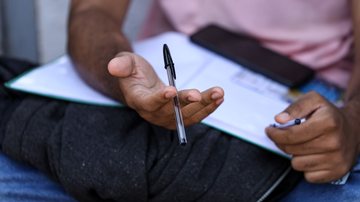 Ao todo, 14.662 pessoas com 51 anos ou mais de idade fizeram o Enem em 2025; maioria era mulher e preta e parda - Marcelo Camargo/Agência Brasil