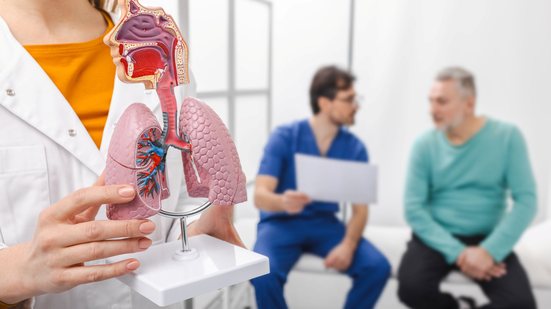 Encontro sobre doenças pulmonares e cardíacas acontece em SP com transmissão online gratuita - Envato