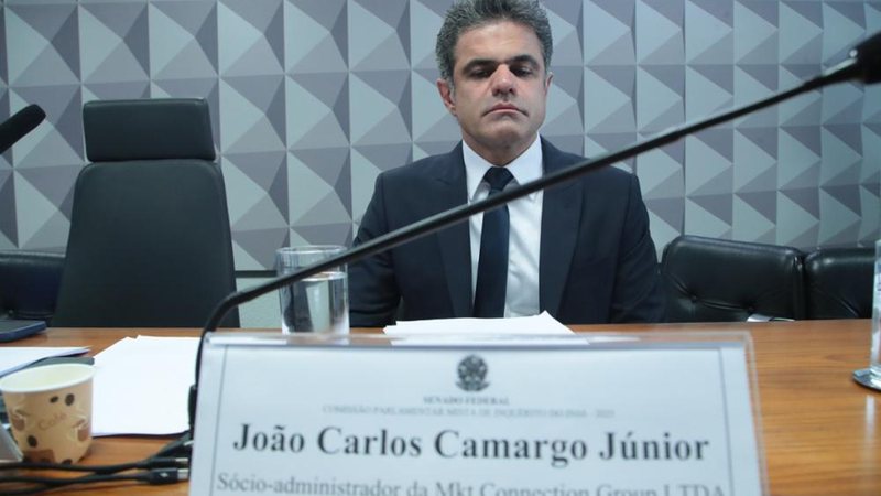 João Carlos Camargo Jr. é dono da Camargo Alfaiataria e permaneceu calado a maior parte do tempo do seu depoimento à CPMI - Bruno Spada / Câmara dos Deputados