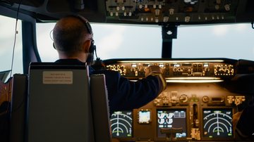 Sindicato que defende interesses dos pilotos reivindica atualização dos salários acima da inflação - Freepik