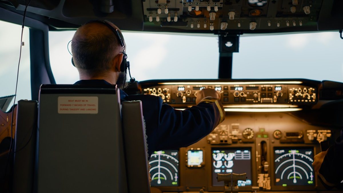 Sindicato que defende interesses dos pilotos reivindica atualização dos salários acima da inflação - Freepik