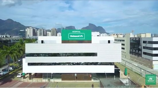 Não se sabe ainda se beneficiários da Ferj terão uma nova carteirinha da Unimed do Brasil nem como ficará a cobertura e rede credenciada - Reprodução Youtube