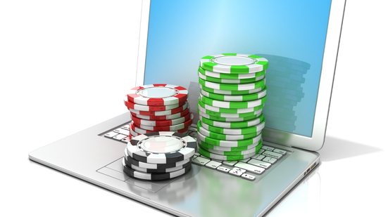 O aplicativo oferece suporte diário e gratuito para lidar com o vício, e possui planos pagos com acesso à psicólogos - Adobe Stock