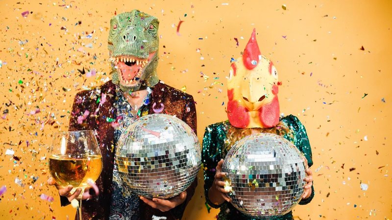 As datas seguem lógicas solares, lunares ou religiosas - Foto: Envato Elements