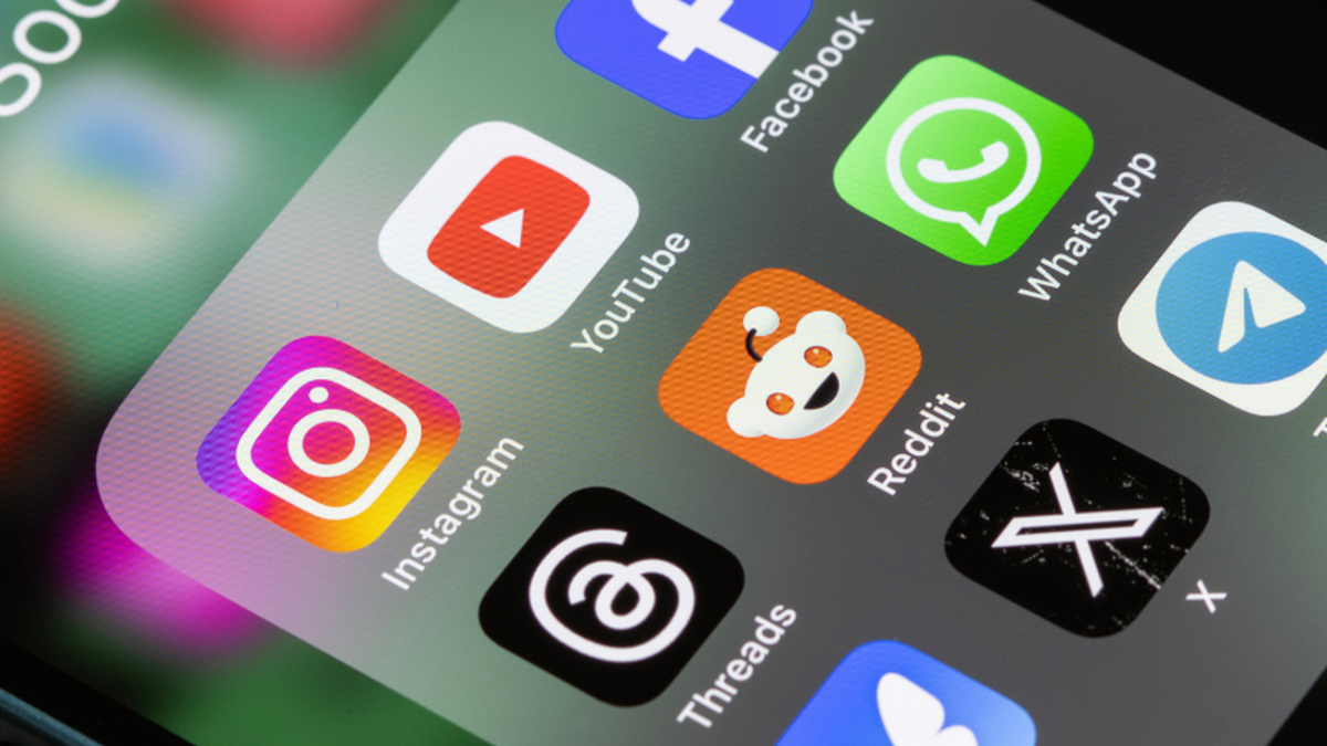 Regulação busca impedir práticas como o self-referencing (quando uma plataforma prioriza seus próprios produtos nos resultados de busca - Adobe Stock