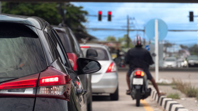 Indicador de seguro para automóveis, da Serasa Experian, atinge menor nível da série histórica em novembro - Envato