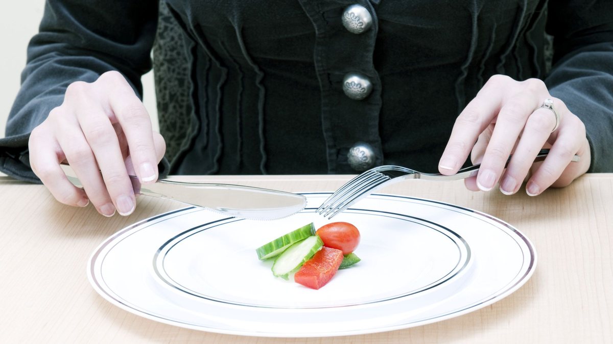 Dietas 'milagrosas' parecem saídas rápidas para perda de peso, mas não contribuem para emagrecimento saudável - Envato