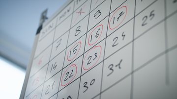 Este ano, o calendário marca mais cinco feriados e três pontos facultativos - Envato