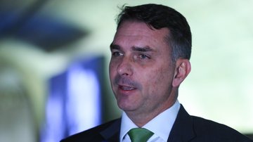 De acordo com a pesquisa, apenas 10% dos eleitores de Flávio querem que ele desista da candidatura - Lula Marques/Agência Brasil