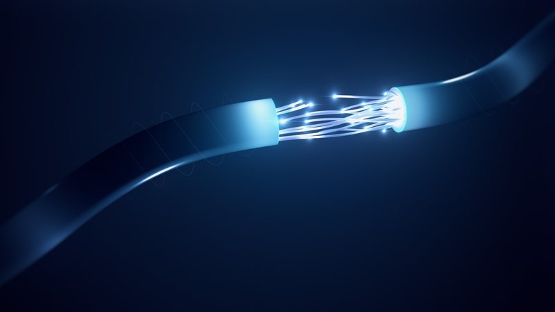 Exclusão da internet também atinge principalmente a população menos escolarizada - Envato