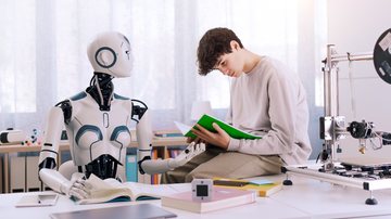 Uma pesquisa da Demà e da Nexus releva que a maioria dos jovens consideram importante possuir habilidades com a IA na hora de procurar emprego - Envato