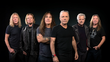 A banda Iron Maiden é composta por Bruce Dickinson (vocal), Steve Harris (baixo), Simon Dawson (bateria) e os guitarristas Dave Murray, Adrian Smith e Janick Gers. - Foto: Divulgação