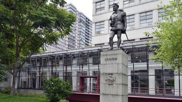 Fachada da Biblioteca Mário de Andrade, onde 13 obras de arte foram roubadas neste domingo - ITACI BATISTA/ ESTADÃO CONTEÚDO