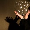A numerologia, que é usada desde as civilizações antigas, busca decifrar os padrões energéticos que influenciam pessoas e eventos - Adobe Stock