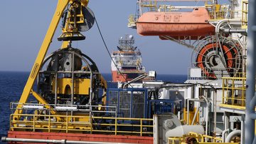 Projeto vai beneficiar centrais petroquímicas e às indústrias químicas registradas no País - Pixabay