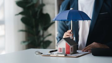 Pela regra vigente, a soma da idade do segurado com o prazo do financiamento não pode exceder cerca de 80 anos - Envato