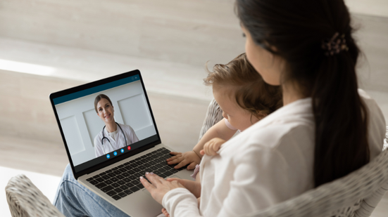 Dados apontam uma expansão da telemedicina no Brasil; Distrito Federal lidera com 9,8 milhões de atendimento - Foto: Adobe Stock